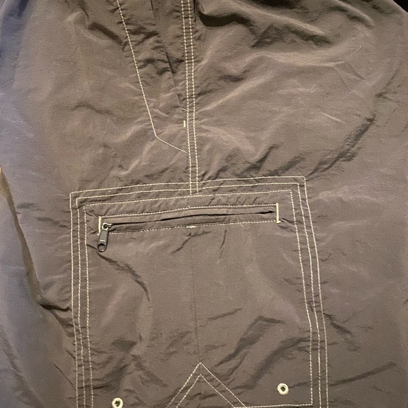 Columbia Black Utility Shorts - Picture 5 of 7